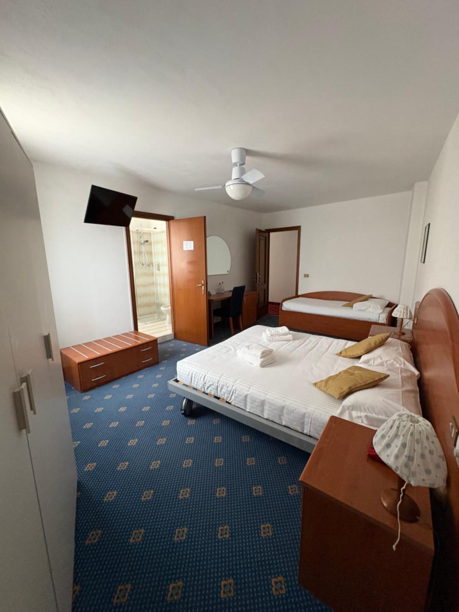 Garnì Hotel Tignale, GTSGroup Esterno foto